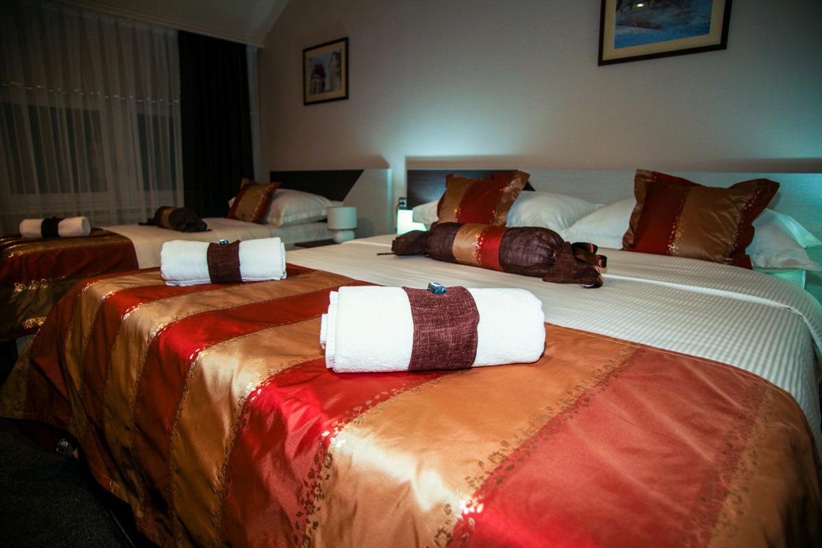 Motel Korzo Bihać Esterno foto