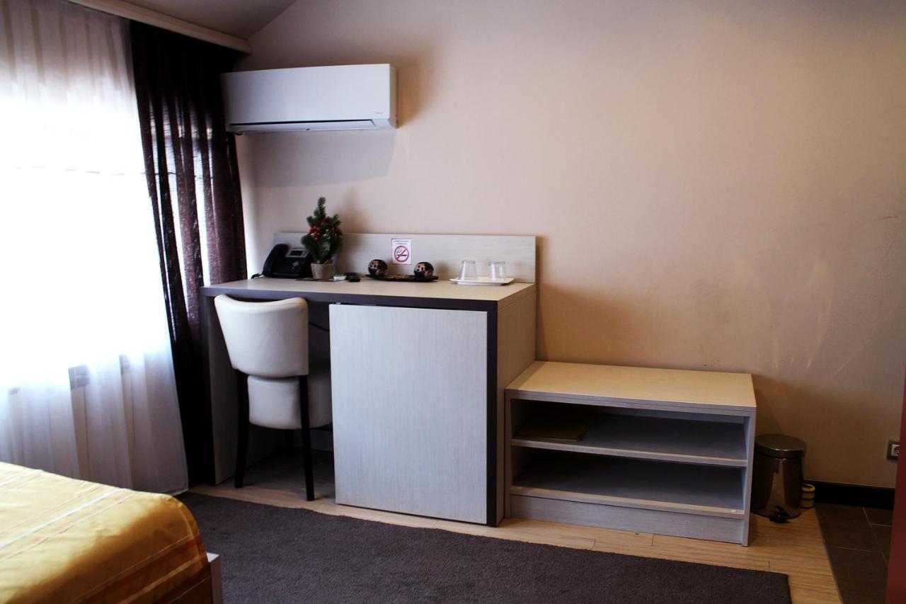 Motel Korzo Bihać Esterno foto