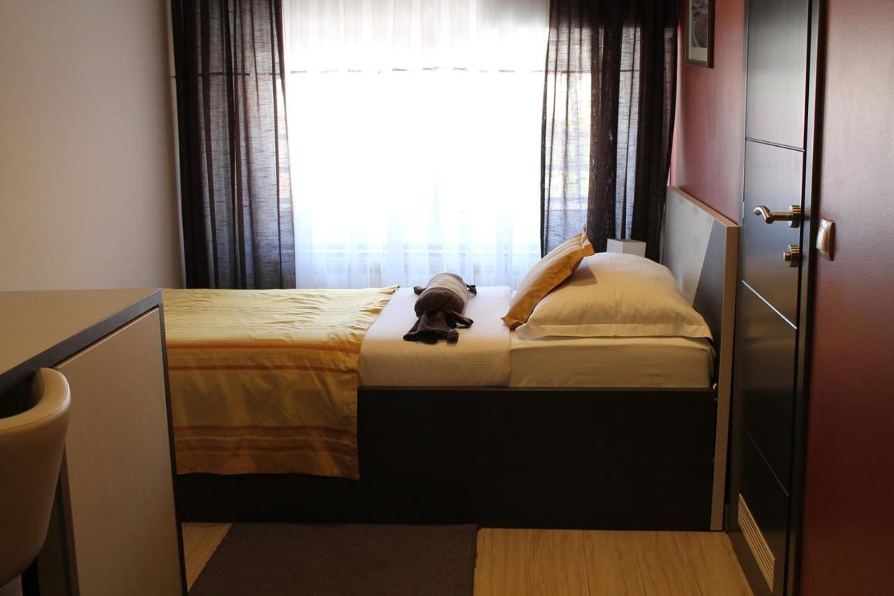 Motel Korzo Bihać Esterno foto
